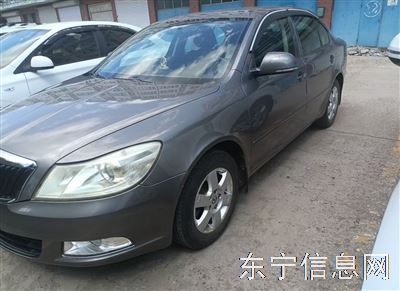 斯柯达明锐1.6排量手自一体，车况非常好，外带四条雪地胎（两条新胎），