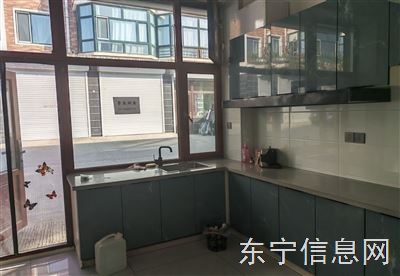 宏达雅苑车库改住宅出售