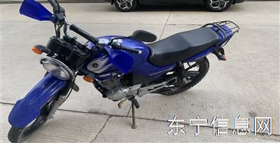 出售雅马哈125越野版摩托车
