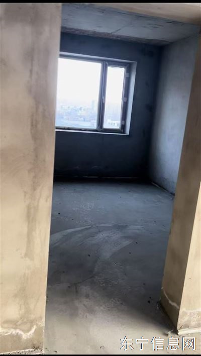 出售出租毛坯房