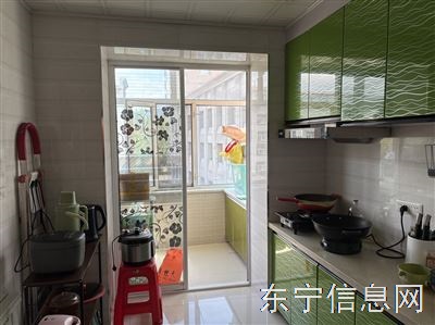 出售：边防小区 看房随时！