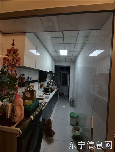 出售武装部家属楼