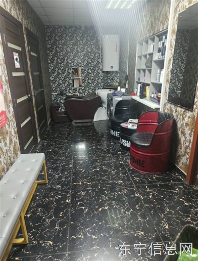 俄罗斯海参崴招聘美甲师,按摩师傅!