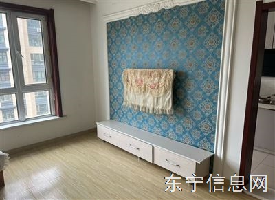 馨苑花园A区 电梯楼出售 精装修 75㎡
